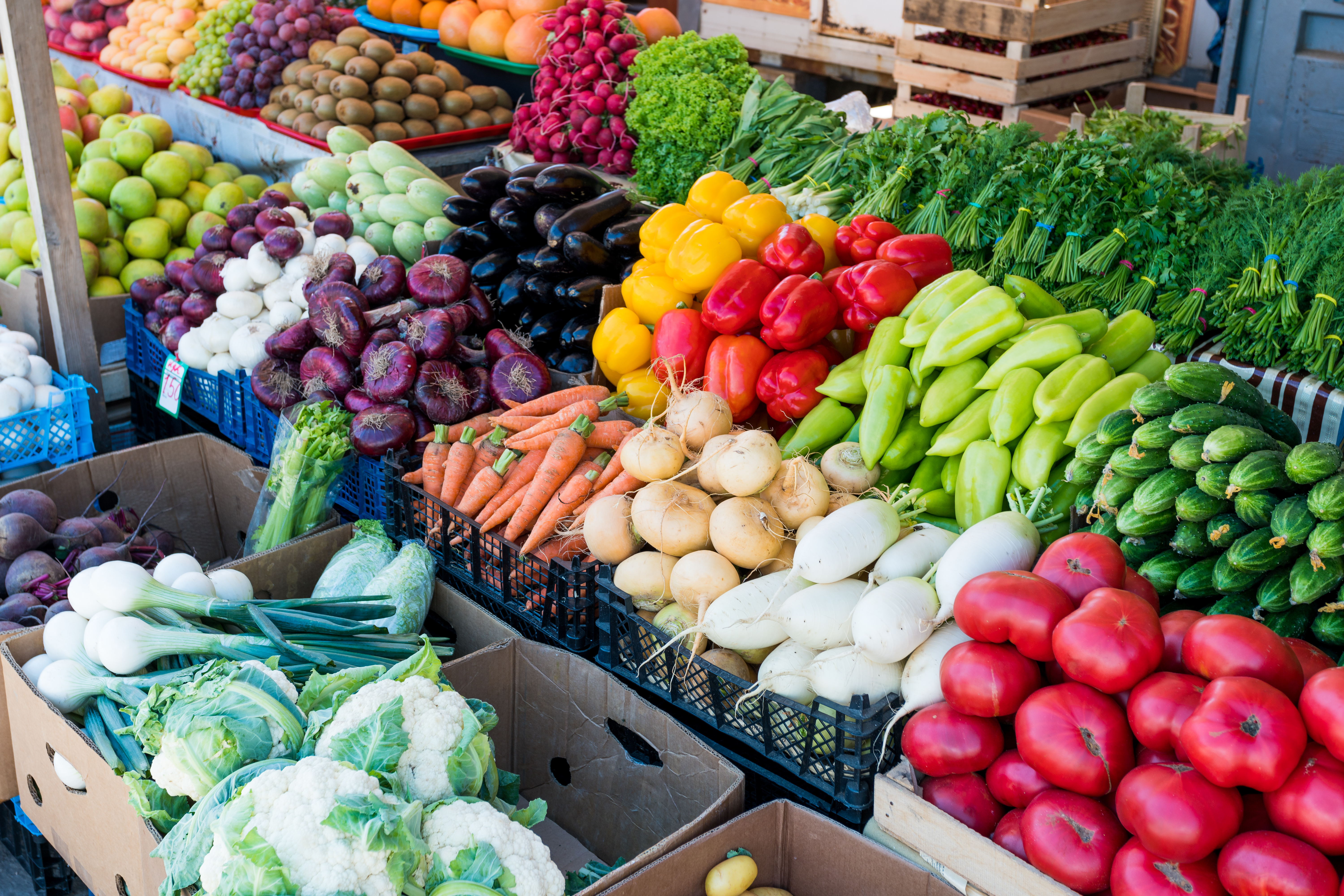 produce section, veggies,
